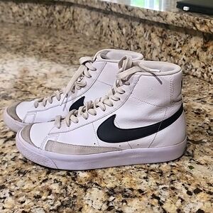 Nike Blazers- Great Condition